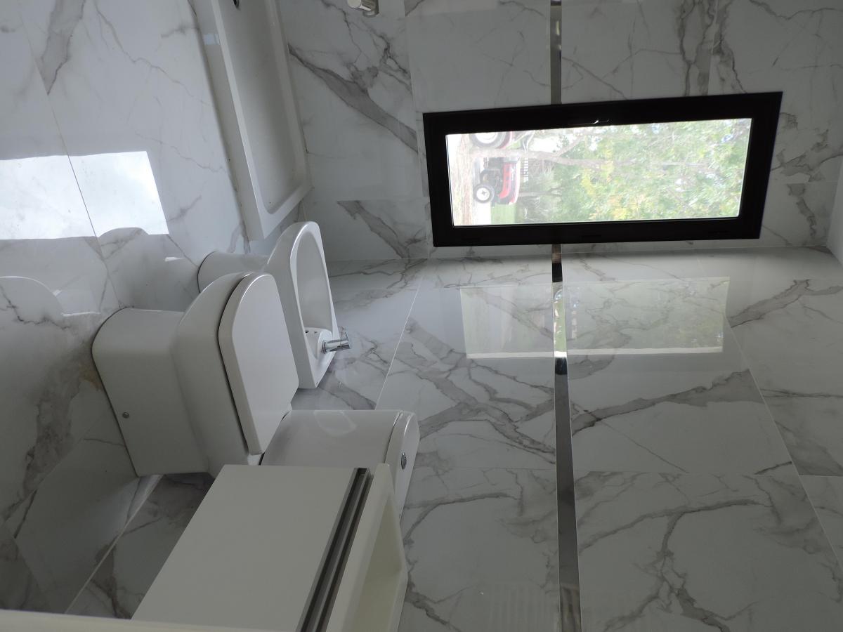 Foto de Casa 4 ambientes en venta en Miralagos., imagen 5