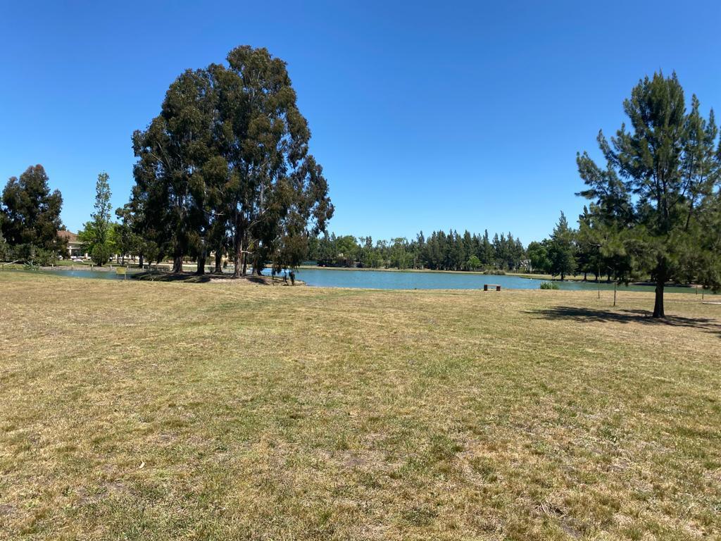 LOTE A LA VENTA EN MIRALAGOS 1