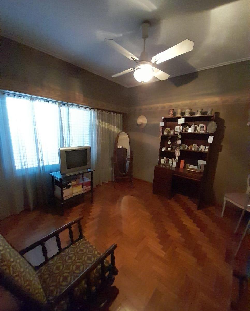 Casa en Venta en Berazategui 2