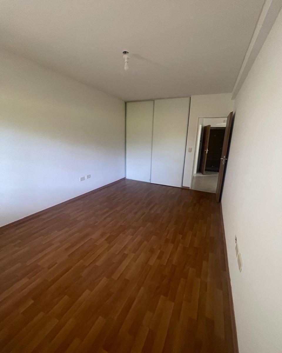 Foto de DEPARTAMENTO DE 2 AMBIENTES A LA VENTA EN BARRIO CERRADO, imagen 3