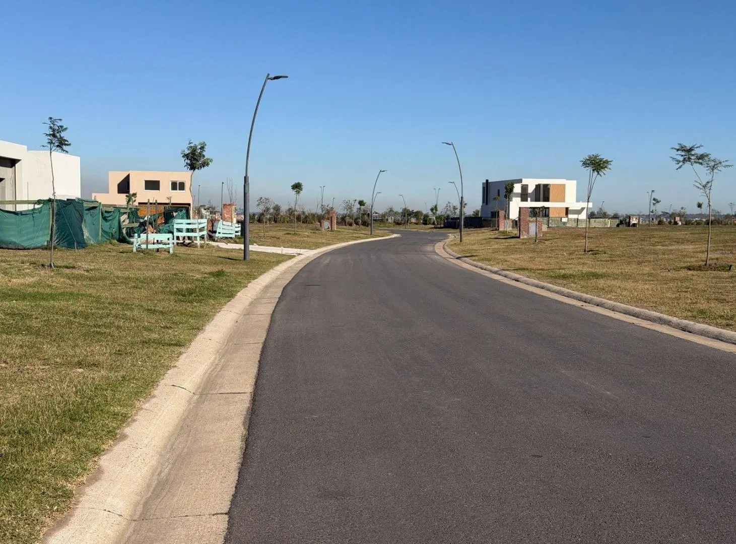 Venta de Lote interno en Nativas, Puertos del Lago, Escobar 3