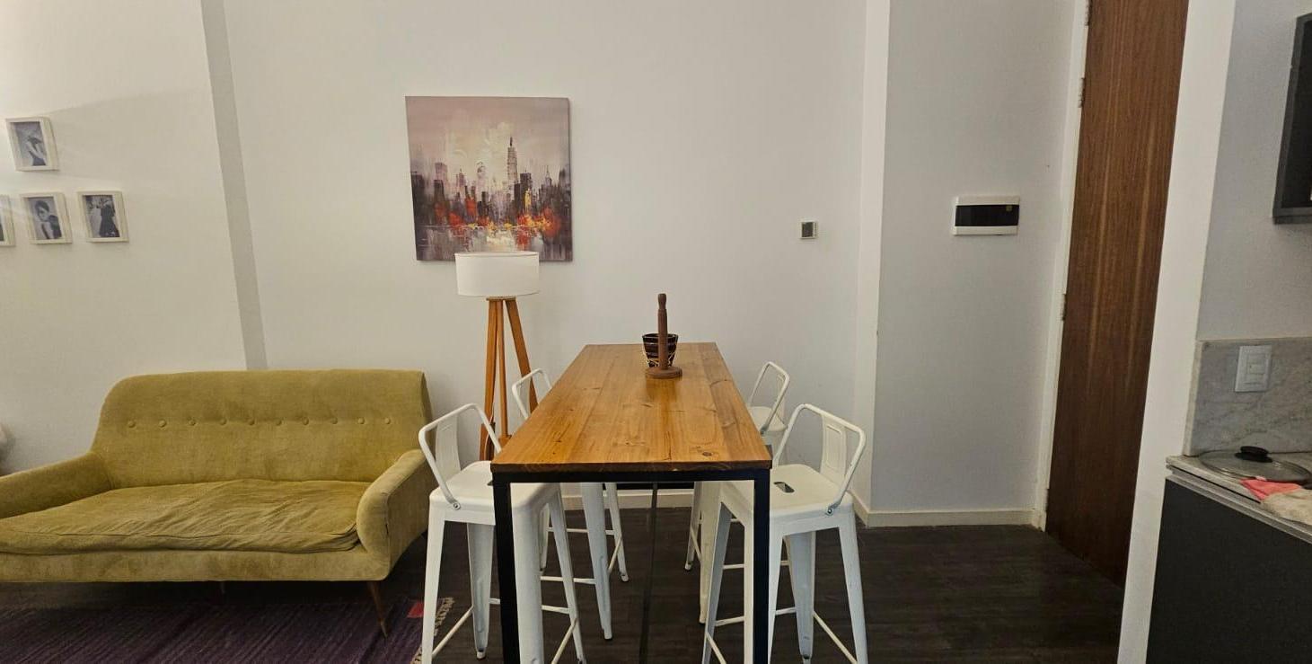 Alquiler Temporario de Departamento Monoambiente en Palacio Raggio, San Telmo
