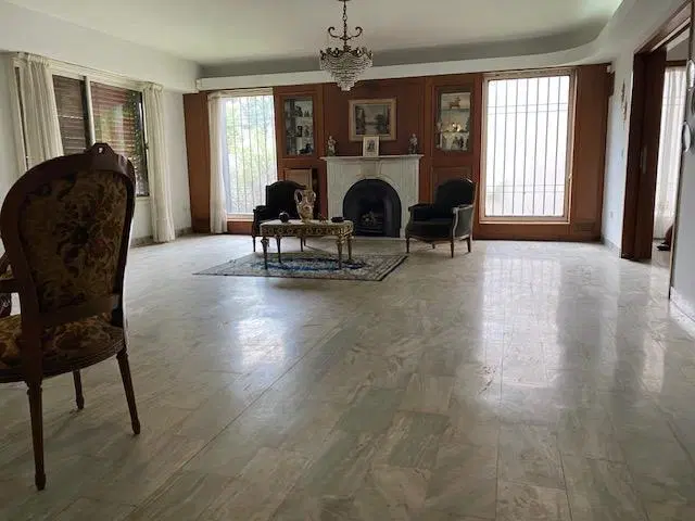 Venta de Casa 7 ambientes con jardín, quincho y pileta en Martínez, San Isidro 5