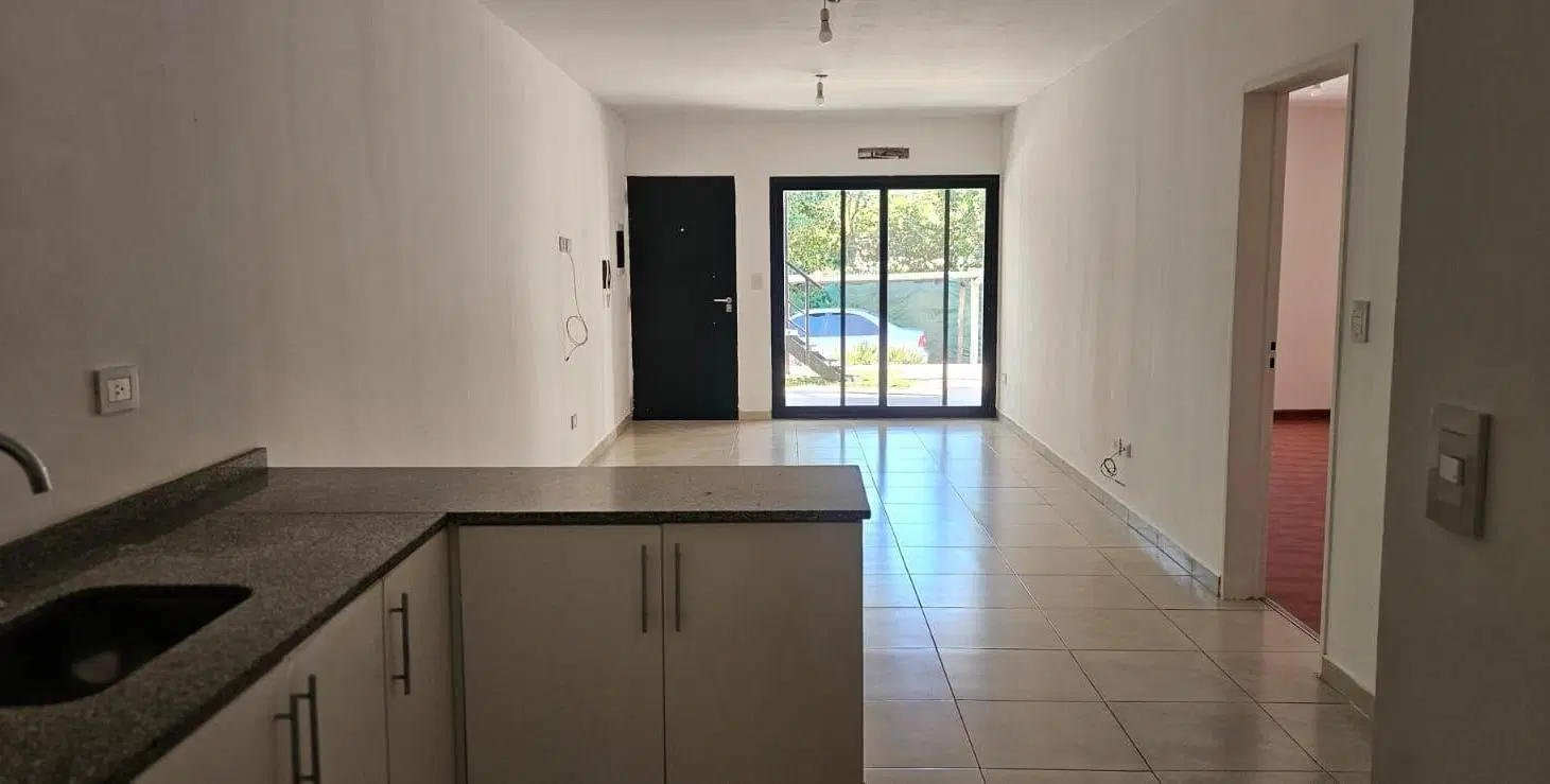 Alquiler departamento 2 ambientes Cardales 2
