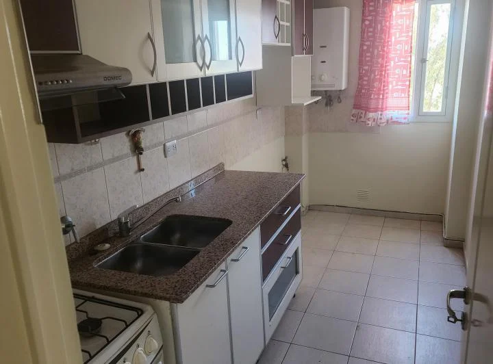 Alquilo excelente depto en Complejo Villasol 1