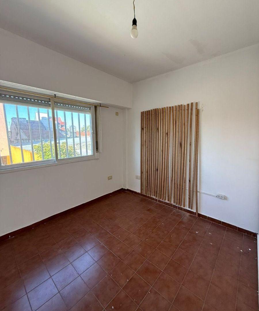 Foto de Alquiler Departamento 2 ambientes Villa Luzuriaga, imagen 5