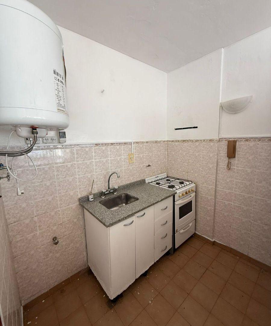 Foto de Alquiler Departamento 2 ambientes Villa Luzuriaga, imagen 4