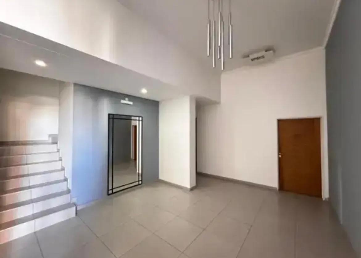 Foto de Alquiler Departamento Moron con balcón, imagen 1