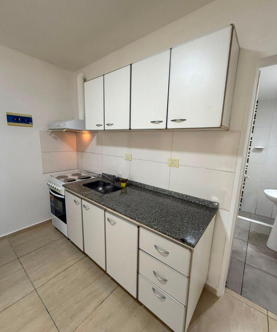 Foto de Monoambiente en venta con patio ! EXCELENTE UBICACIÓN, imagen 3