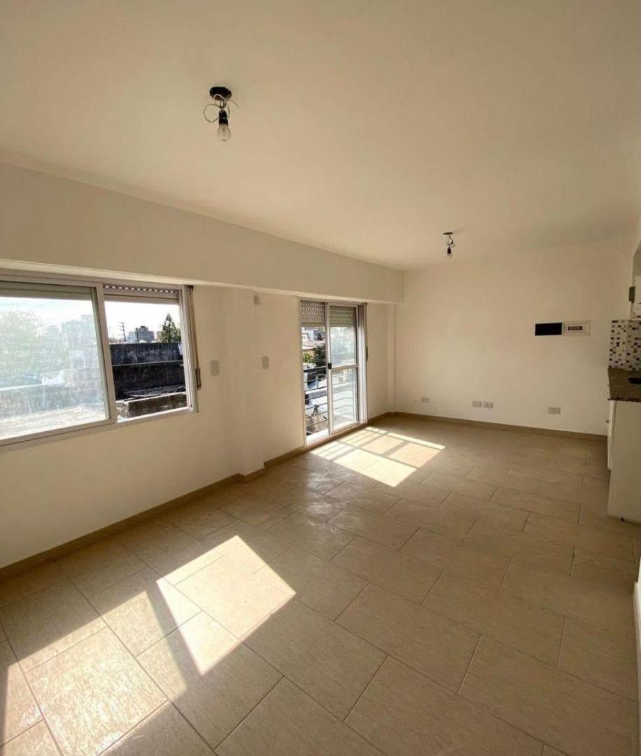 Foto de Departamentos Monoambientes en venta! moron sur, imagen 2