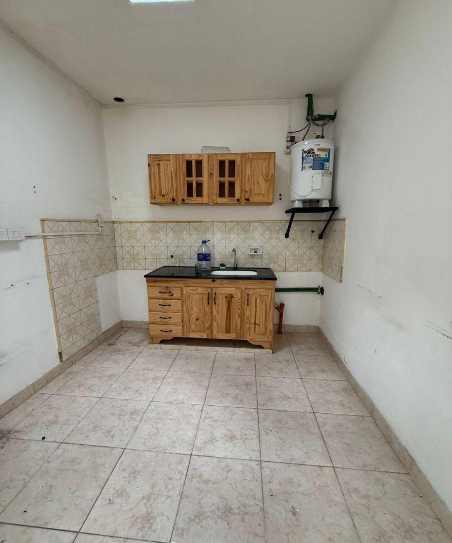 Foto de Departamento en alquiler con patio y cochera, imagen 5
