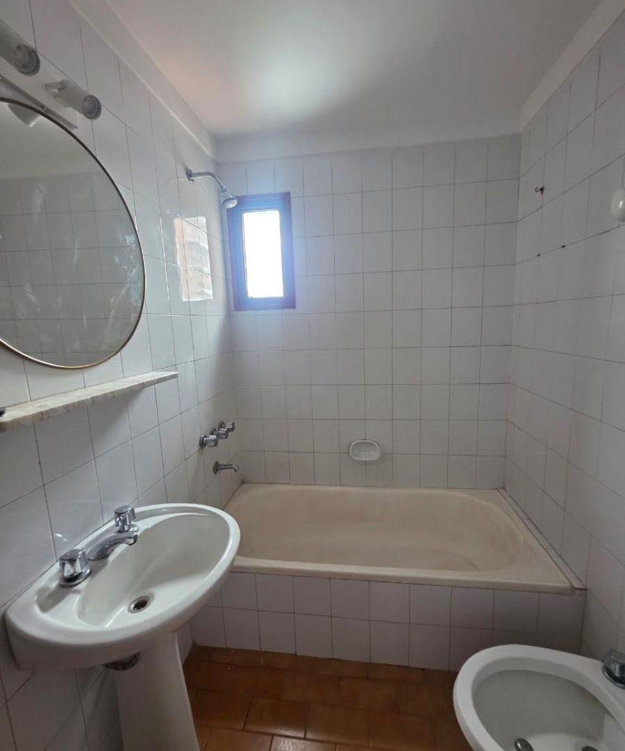 Foto de Departamento en Alquiler 2 ambientes apto profesional, imagen 3
