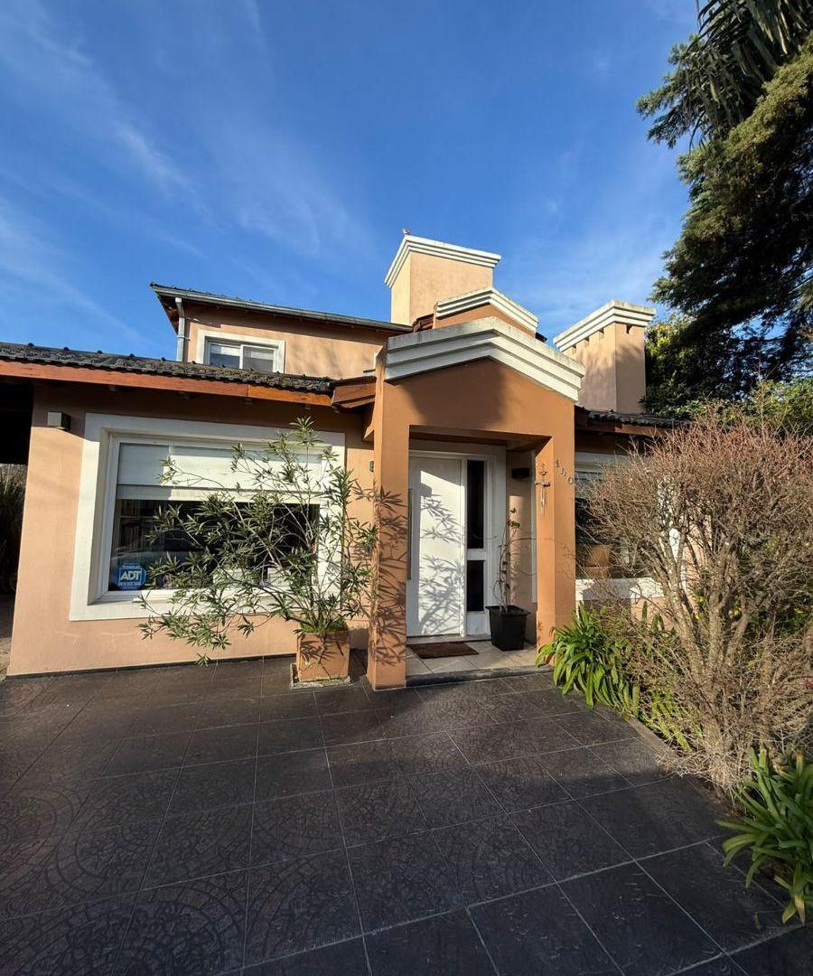 Foto de Hermoso Chalet en venta en San Patricio, imagen 2
