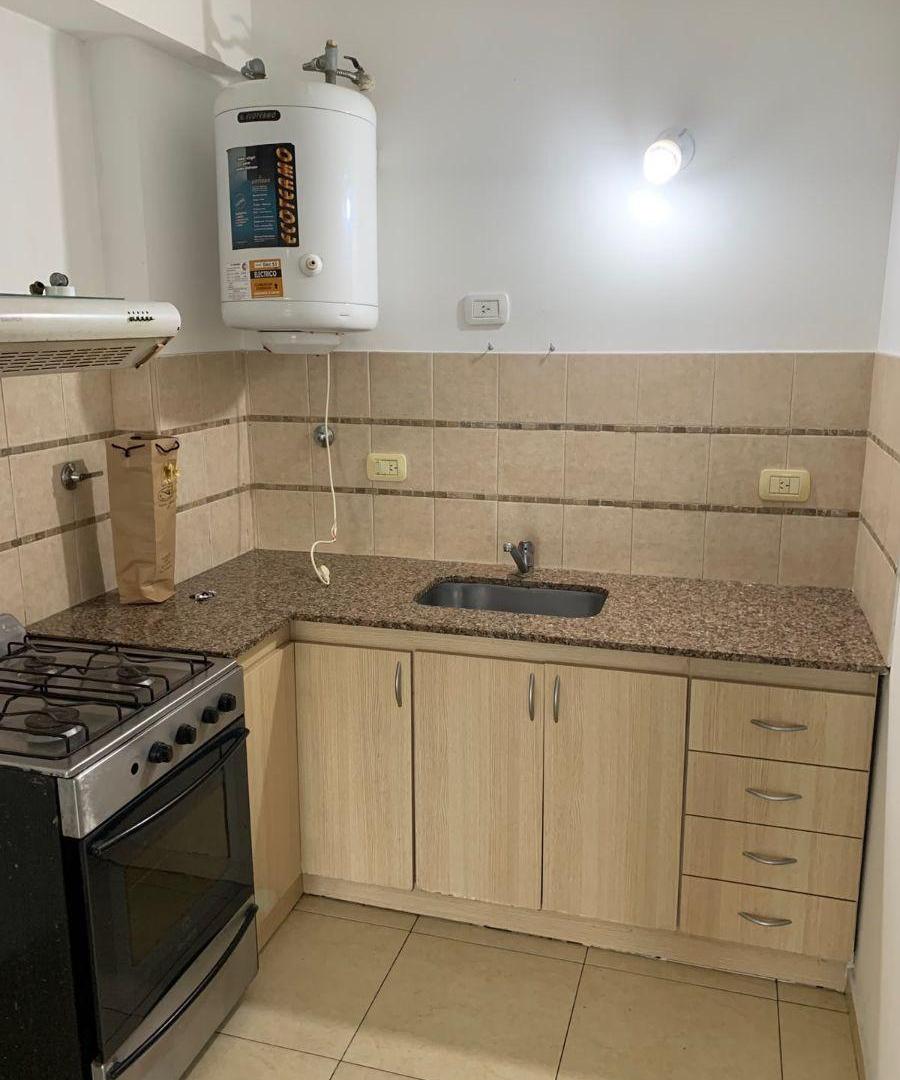Foto de Departamento monoambiente en alquiler Moron ! Ingreso en Noviembre, imagen 3