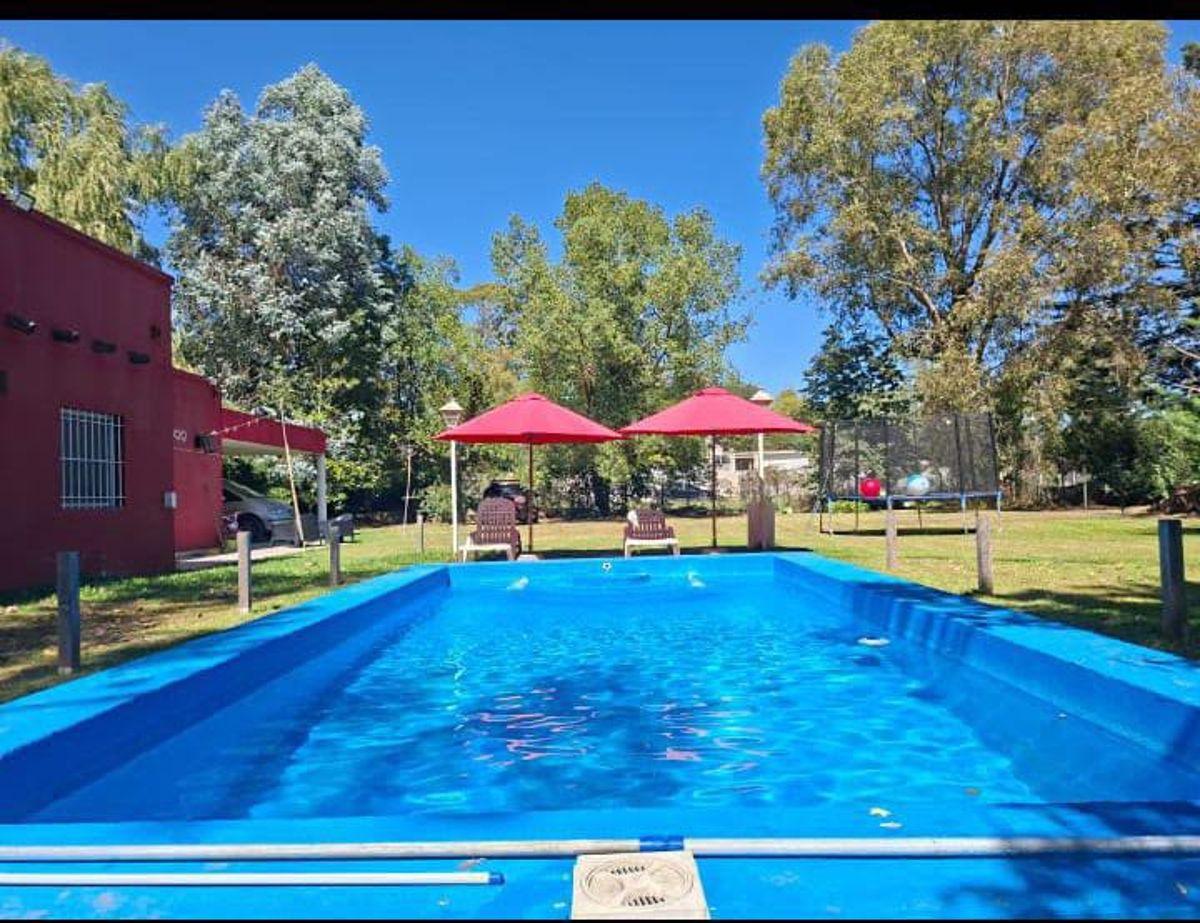 Foto de CASA QUINTA EN ALQUILER CON PILETA Y GRAN PARQUE / CONTRATO POR 2 AÑOS, imagen 3