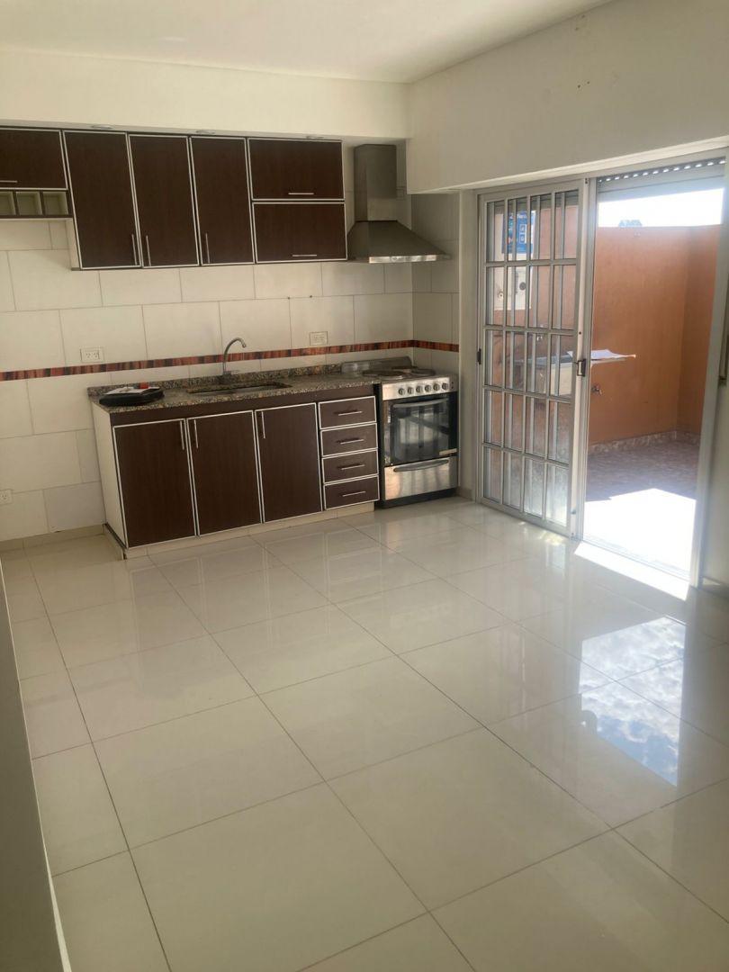 Foto de Alquiler de Departamento 2 AMBIENTES en San Justo, imagen 2