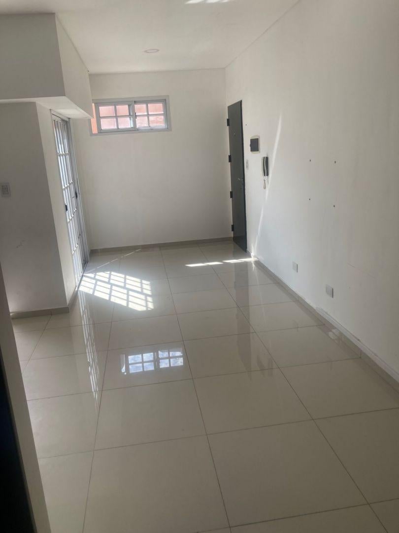 Foto de Alquiler de Departamento 2 AMBIENTES en San Justo, imagen 1