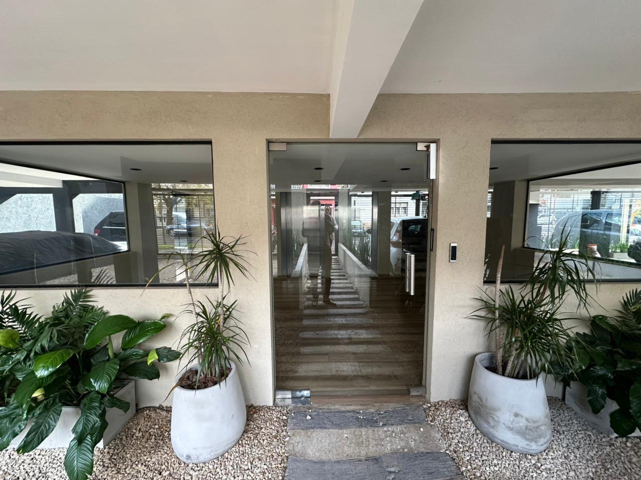 ALQUILER DE DEPARTAMENTO NUEVO A ESTRENAR 2 AMB MORON