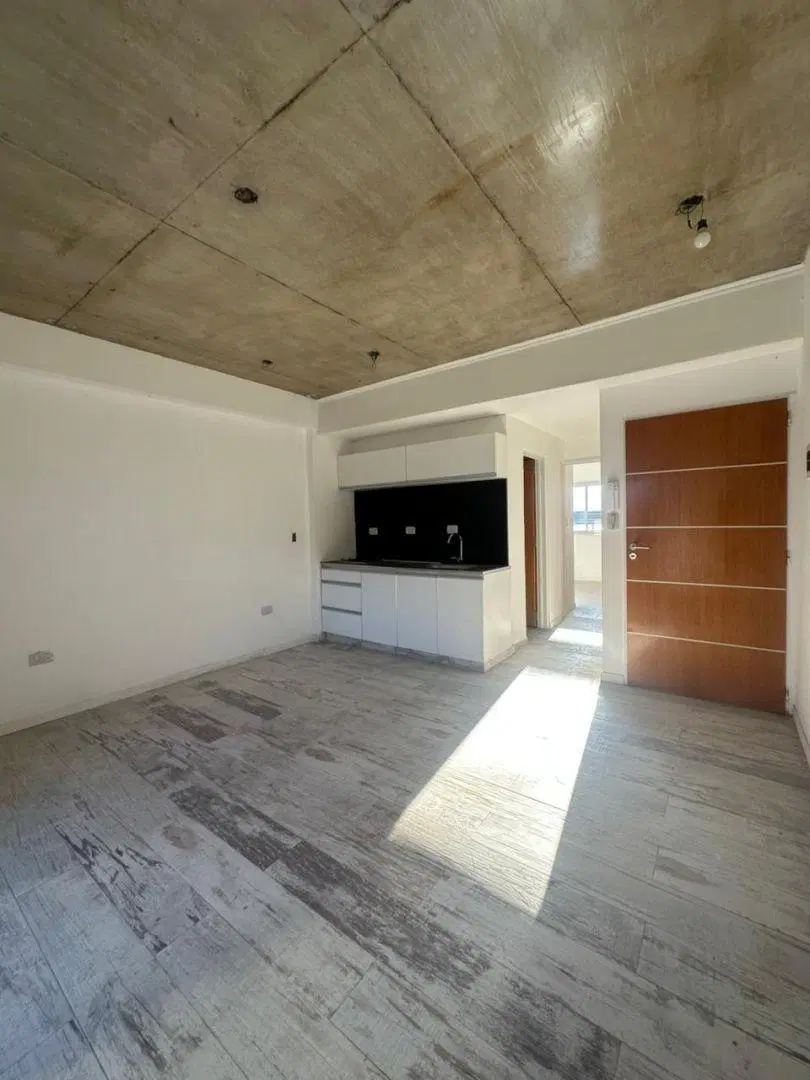 ALQUILER DE DEPARTAMENTO 2 AMB PLANTA BAJA CON PATIO Y PARRILLA 2