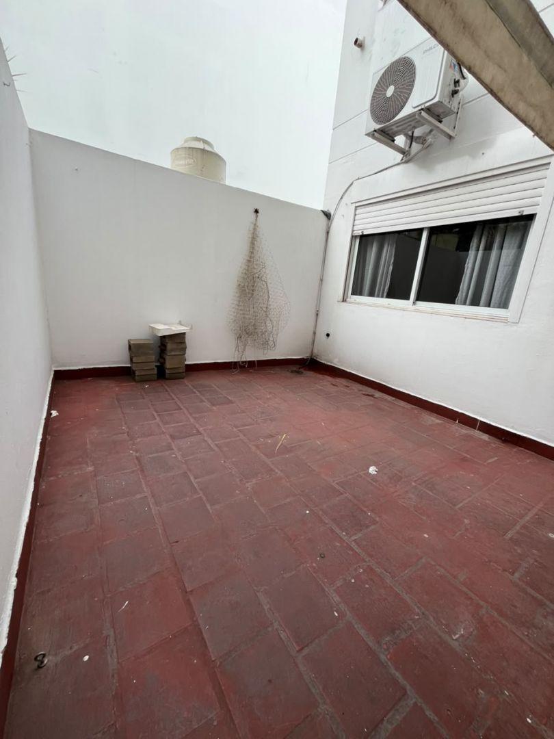 Foto de ALQUILER DEPARTAMENTO 2 AMBIENTES CON COCHERA EN MONTE CASTRO, imagen 5