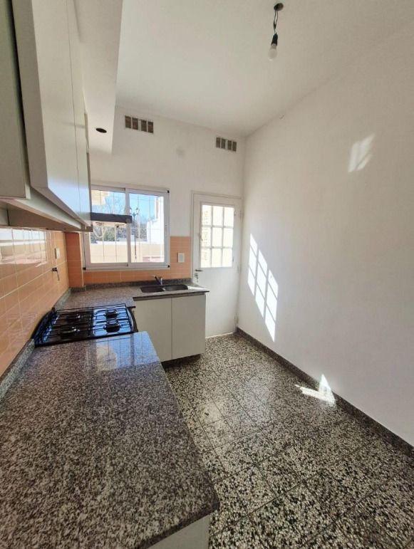 Foto de Alquiler PH 3 ambientes | Morón, imagen 5