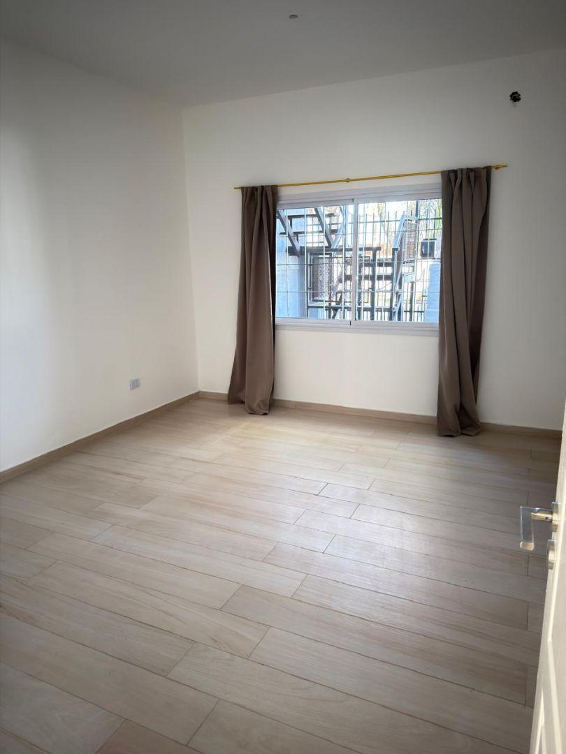 Foto de Venta de casa tres ambientes en Ramos Mejía!, imagen 1