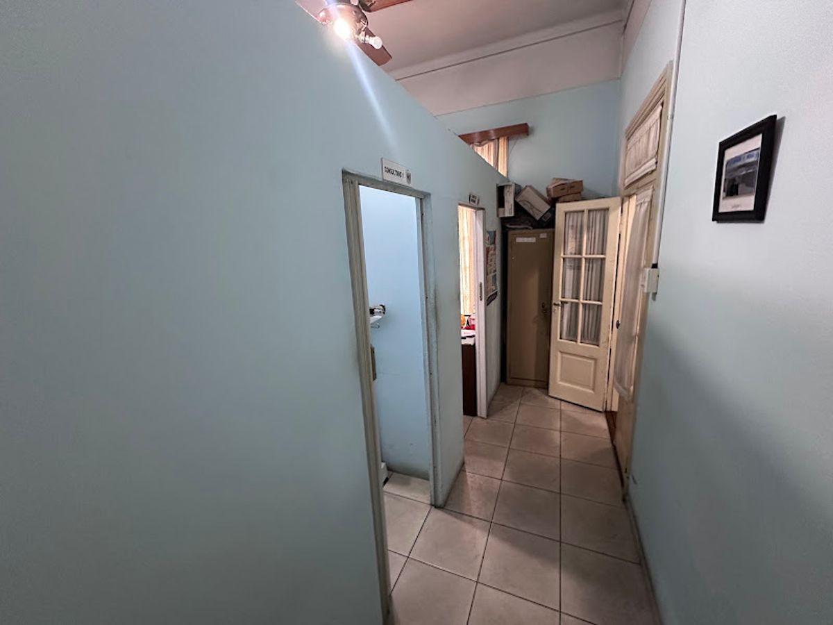Foto de Casa 4 ambientes San Martin centro USO COMERCIAL, imagen 4
