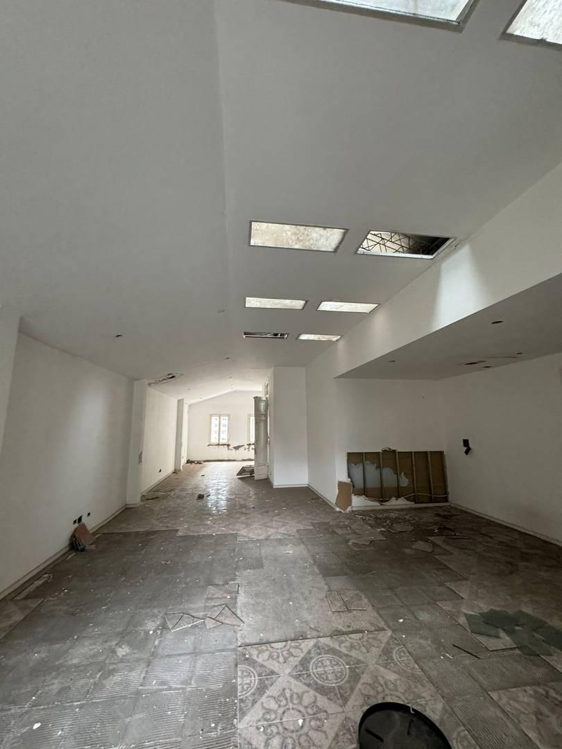 Venta de Edificio en Bloque con Local en Microcentro! 1