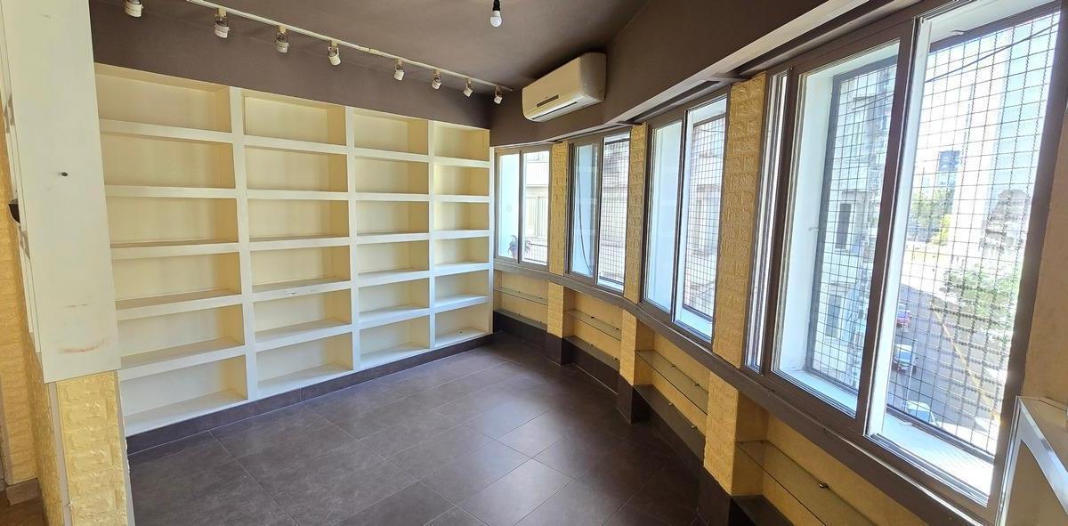Venta Departamento 5 Ambientes Monserrat 2