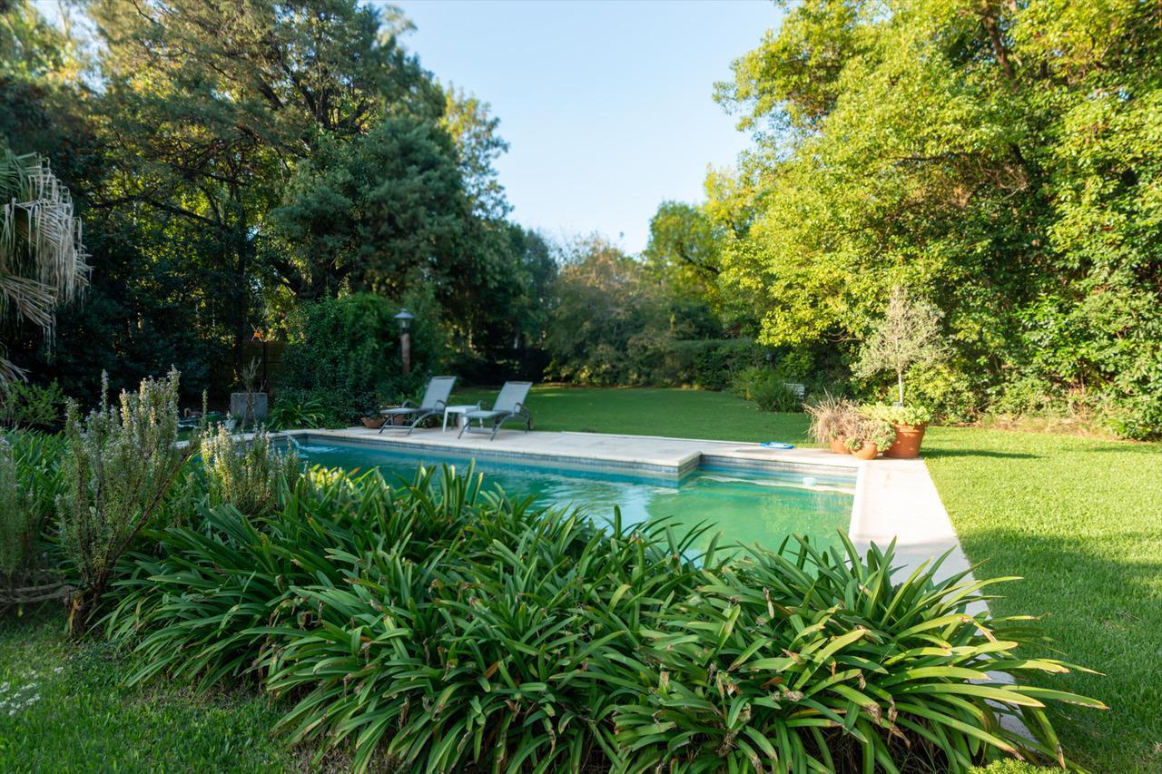 Foto de Venta de casa 7 ambientes sobre espectacular lote de 1478 m² en, imagen 3