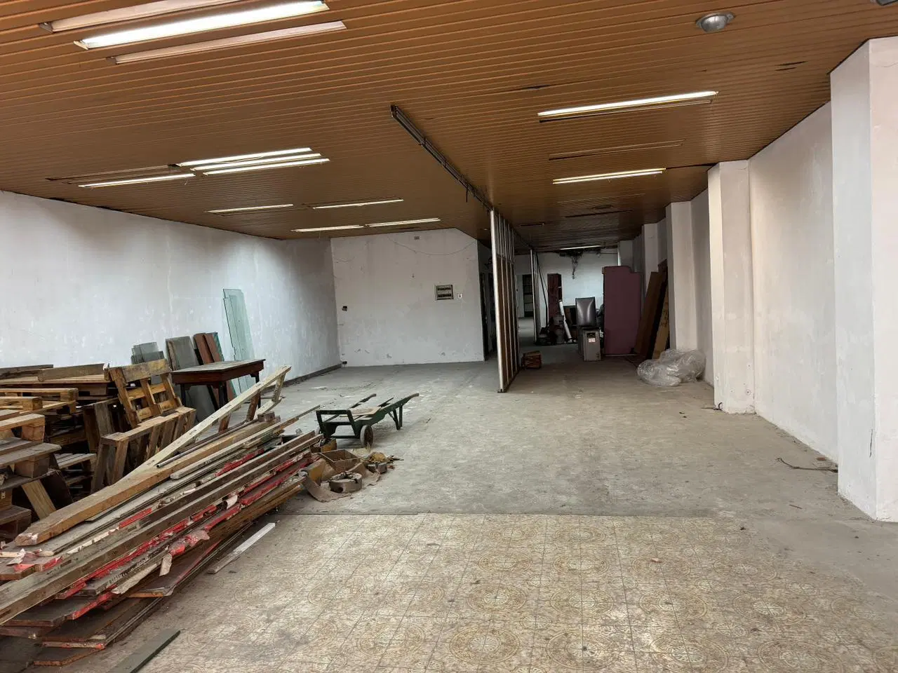 📍 Venta de Depósito / Local Comercial en San Telmo – Bolívar al 500 3