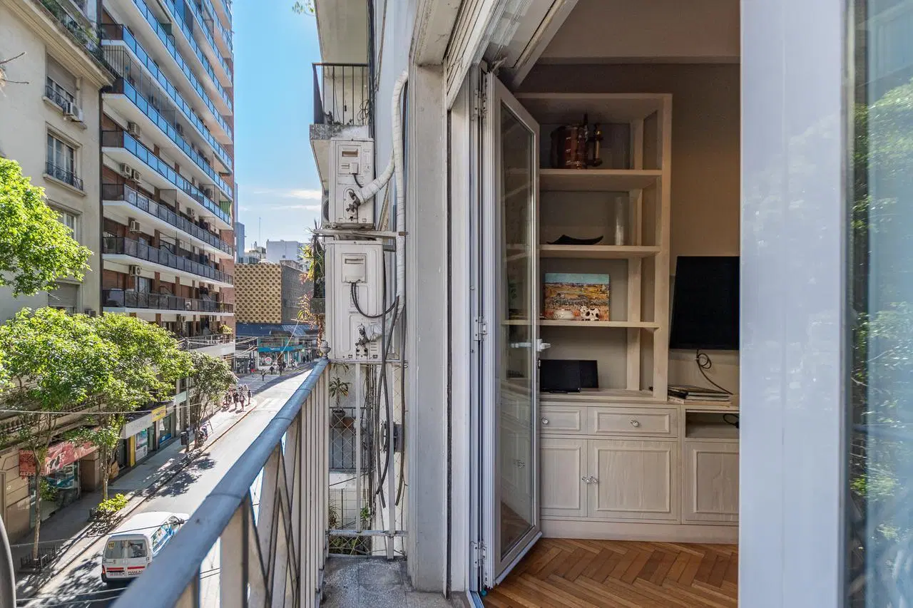 ALQUILER Departamento 3 ambientes mas dependencia, en RECOLETA 5