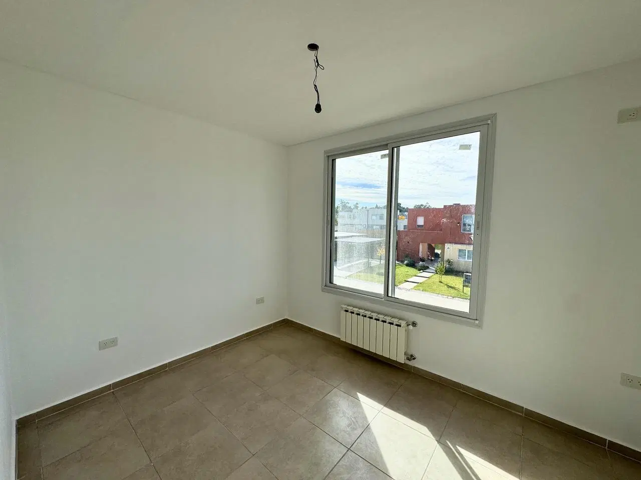 Venta a estrenar - Casa 3 ambientes en Casas del Este, Pilar 5