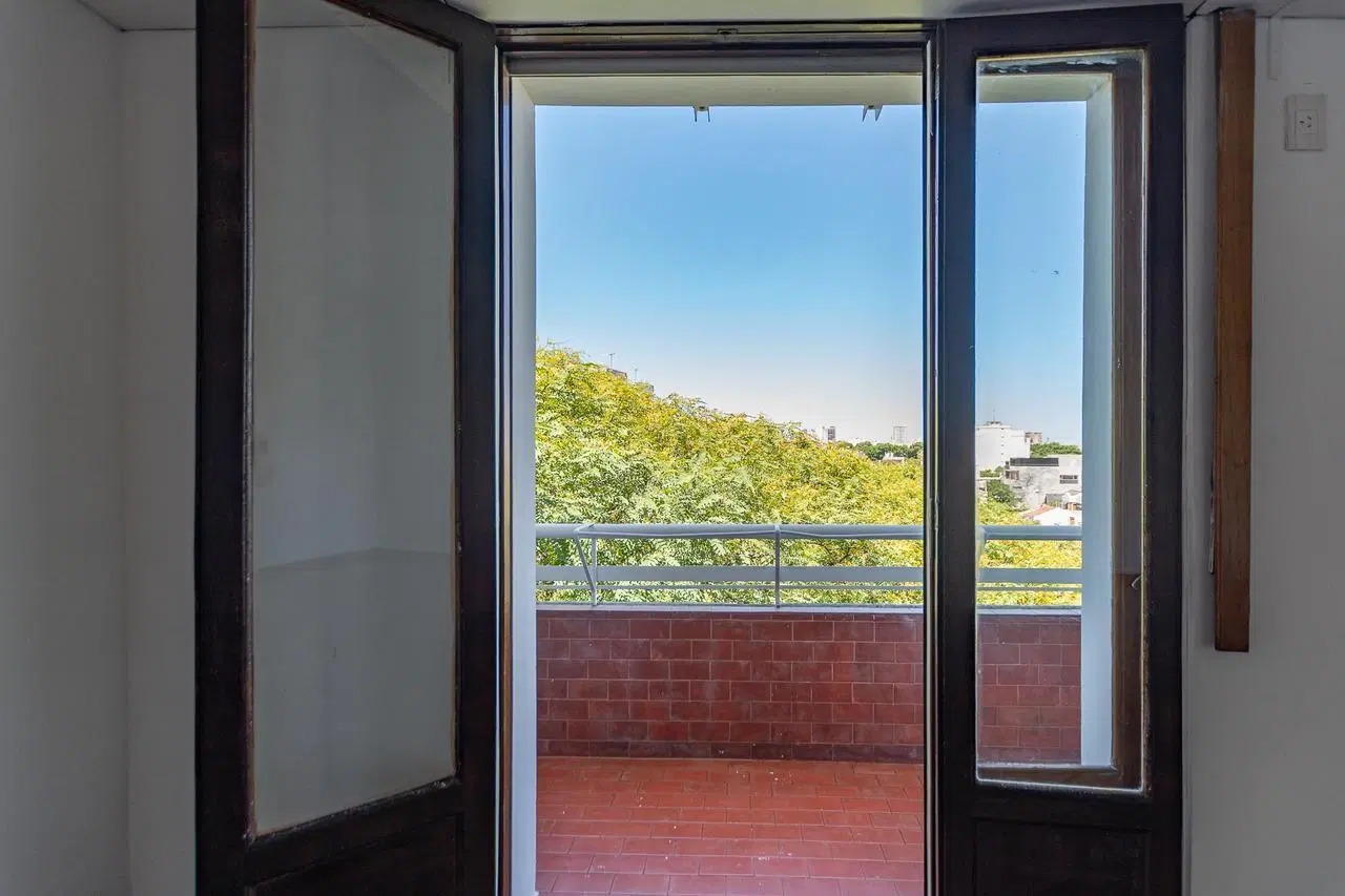 VENTA Departamento 3 ambientes mas escritorio, en BELGRANO R 1