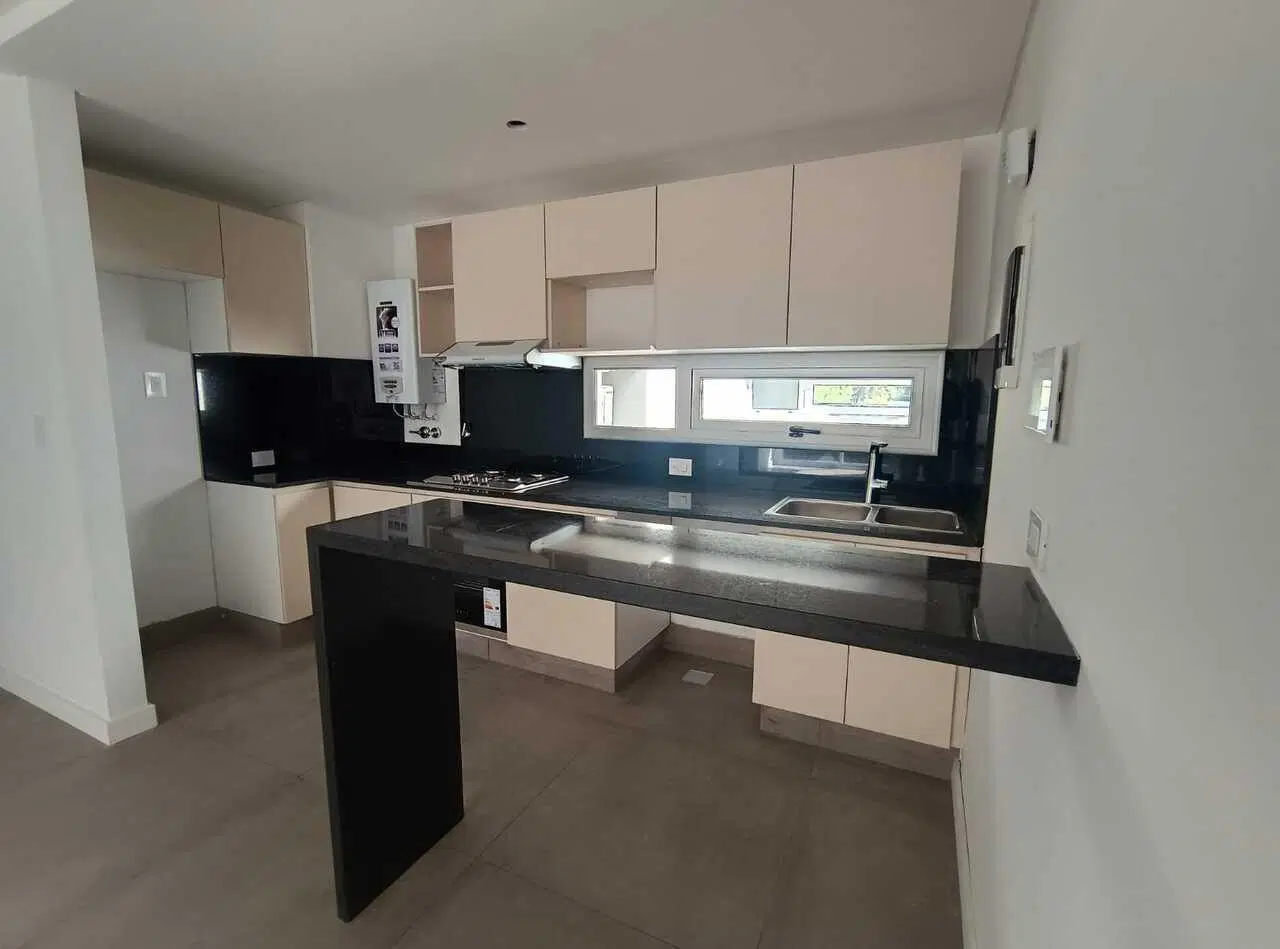 Venta Departamento 3 Ambientes en Parque Chacabuco a estrenar0 2