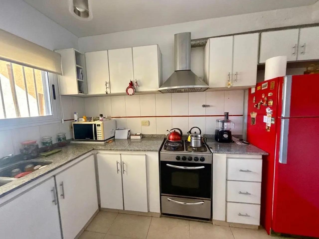 Foto de Venta casa 4 ambientes en Ituzaingó, imagen 1