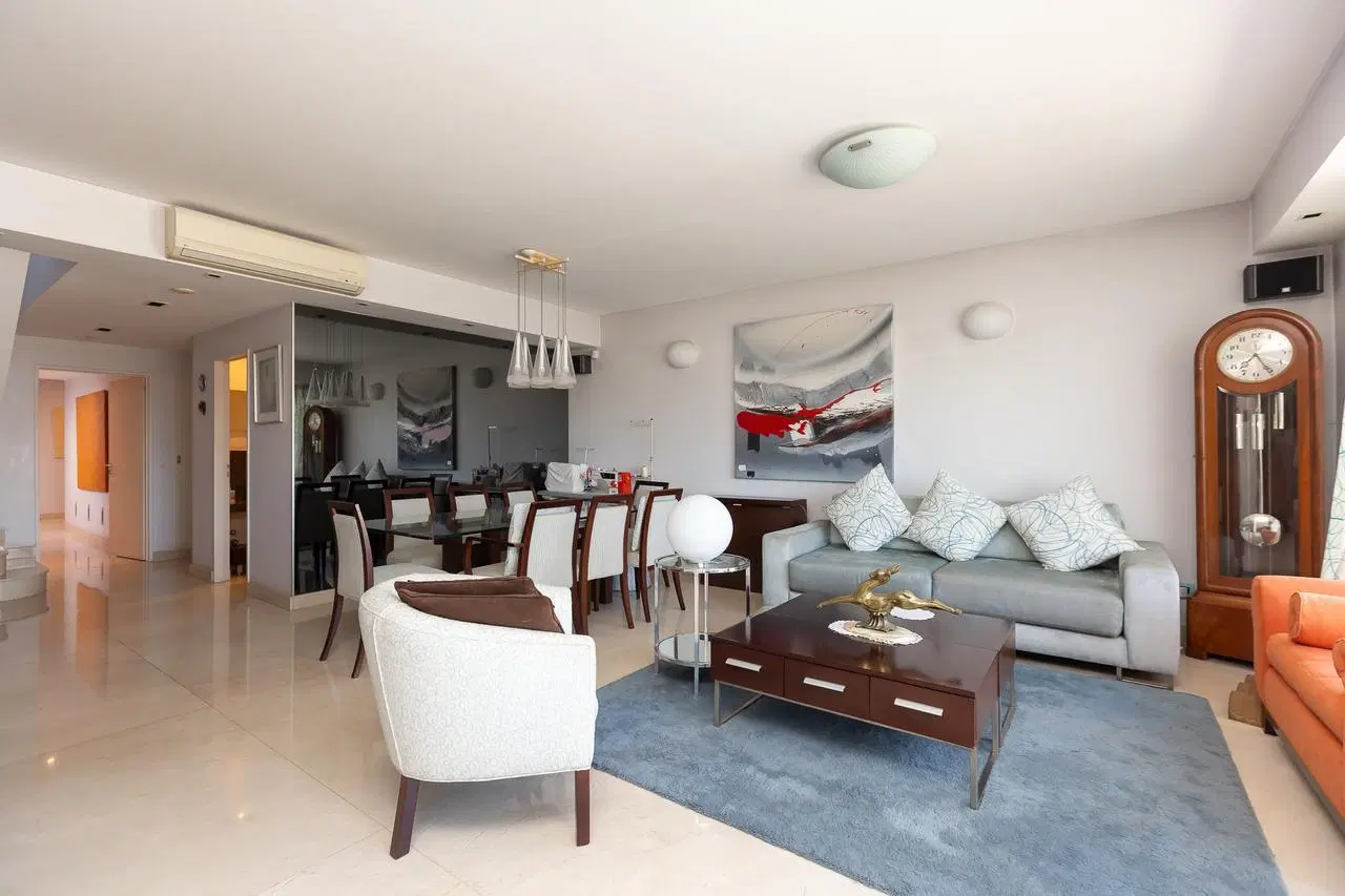 En venta departamento 5 ambientes con Quincho propio y Balcón Terraza en Caballito 4