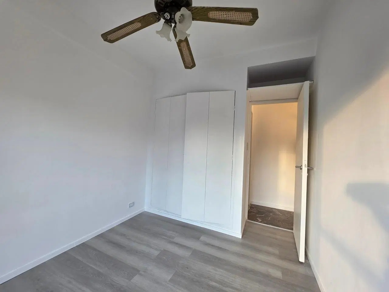 Venta departamento 3 ambientes con balcón y cochera cubierta en Villa Urquiza 4