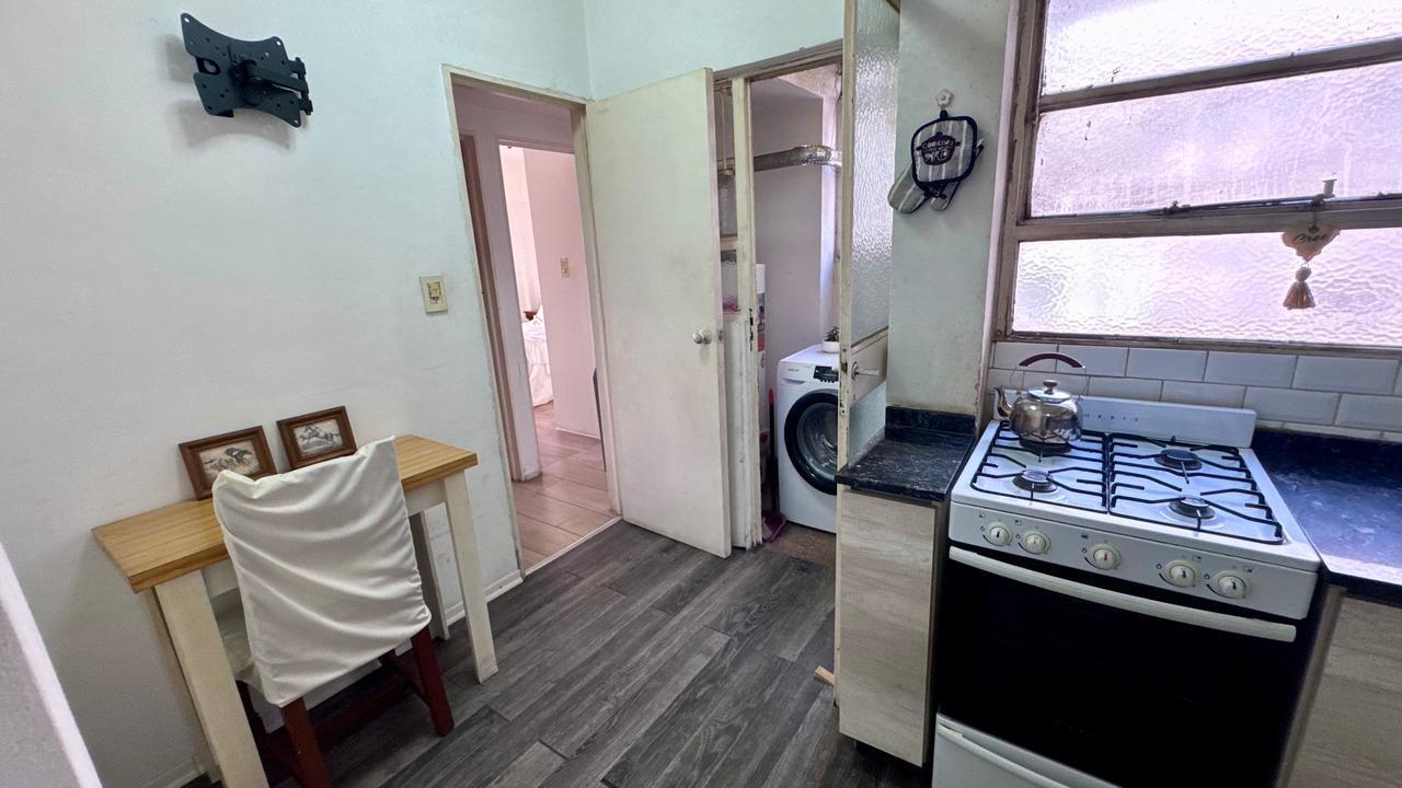 Venta de Departamento de 3 Ambientes con Balcón Terraza en Caballito