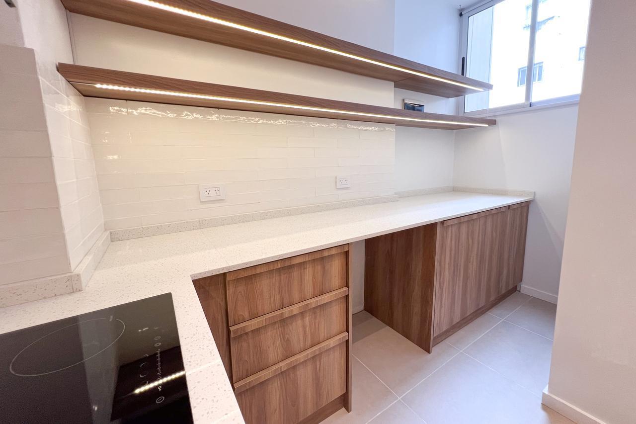 Venta de Departamento 3 Ambientes en PALERMO a una cuadra del Jardín Botánico. RECICLADO A NUEVO.