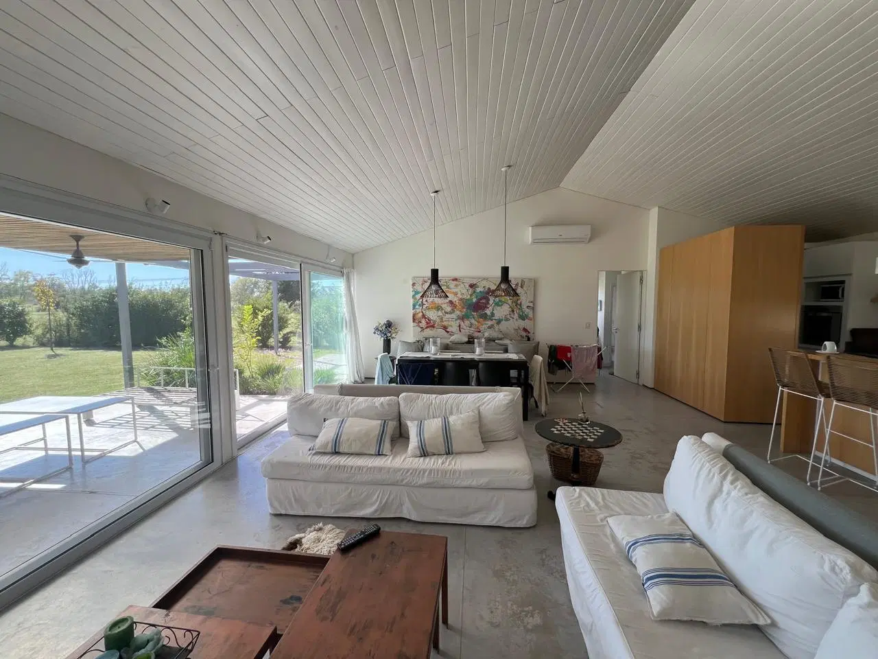 Casa en venta 4 ambientes Medal Country Club Pilar luminosa 3