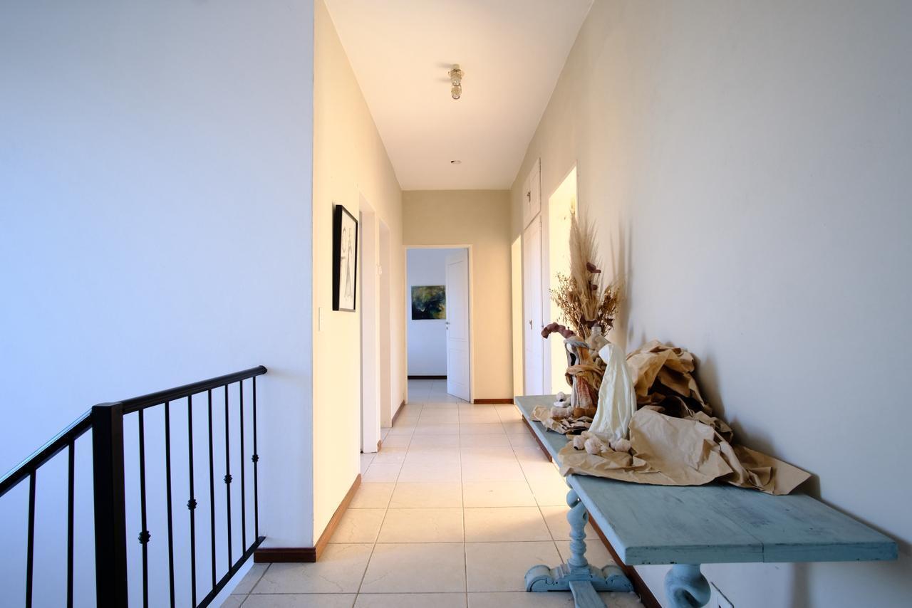 Casa en Venta en La Pionera | 4 dormitorios, pileta y lote de 1.248 m²