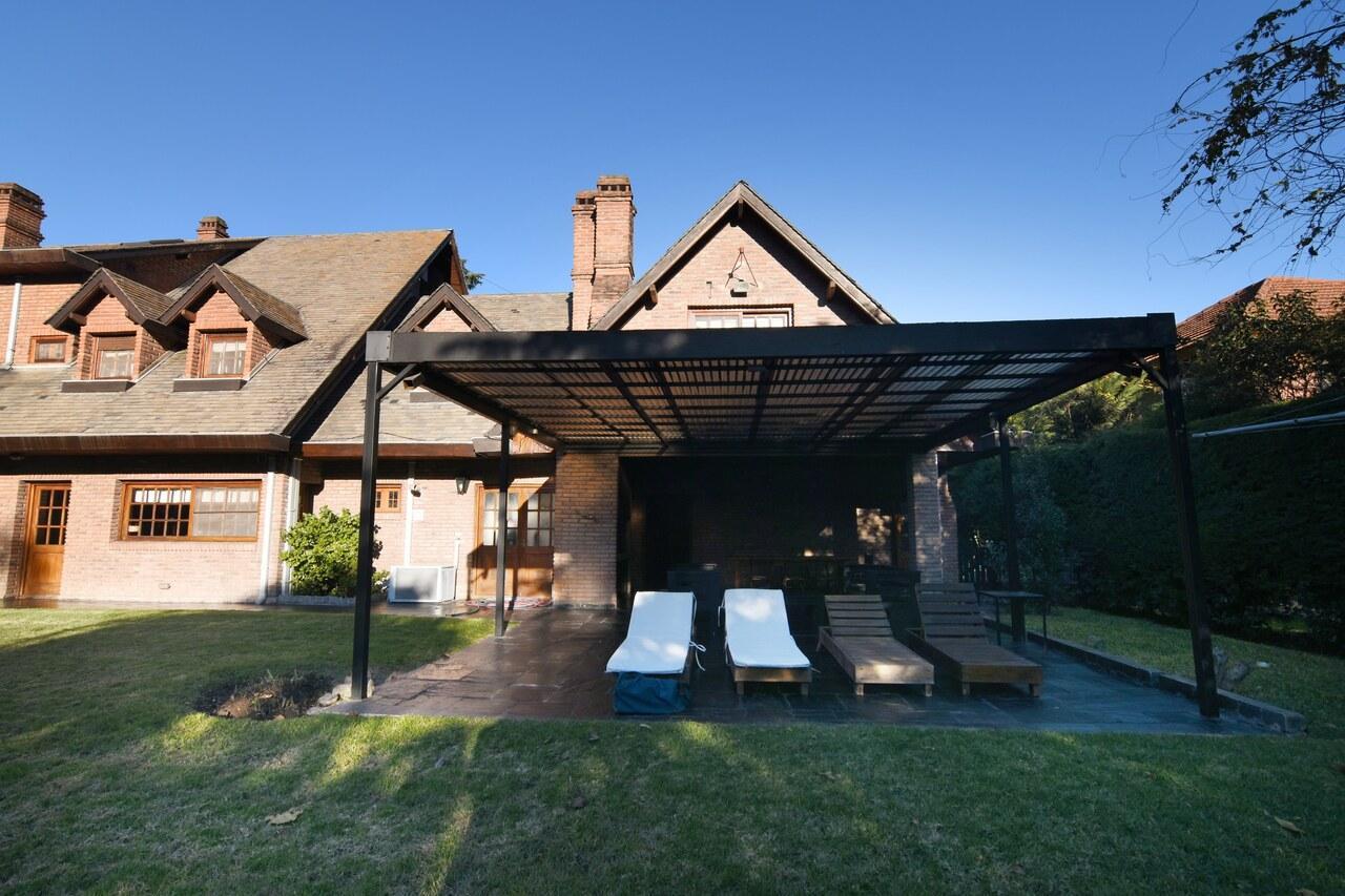 Foto de Casa en venta en Mapuche Country Club 9 ambientes en lote de 1560m2, imagen 1