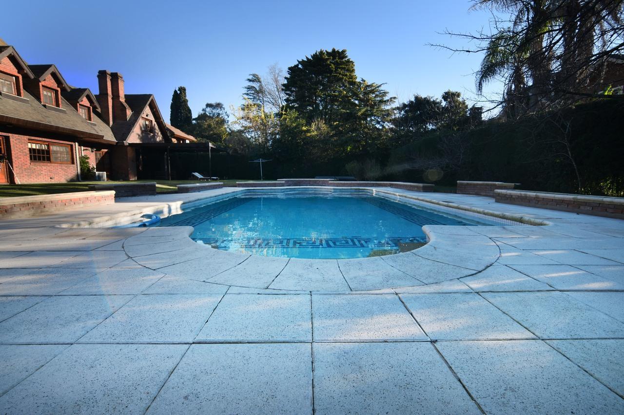 Foto de Casa en venta en Mapuche Country Club 9 ambientes en lote de 1560m2, imagen 5