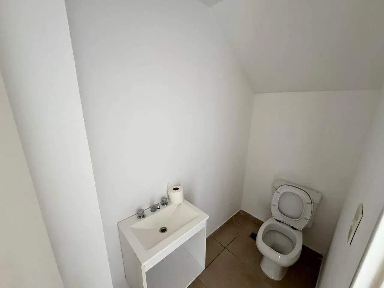 Venta a estrenar - Casa 3 ambientes en Casas del Este, Pilar 5