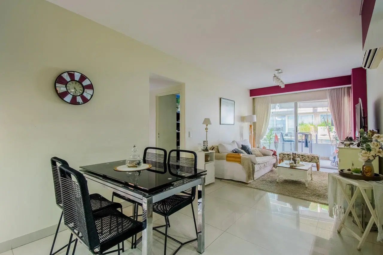 Venta de departamento de 3 ambientes con cochera. Kyara Building by Azcuy. Amenities Premium 4