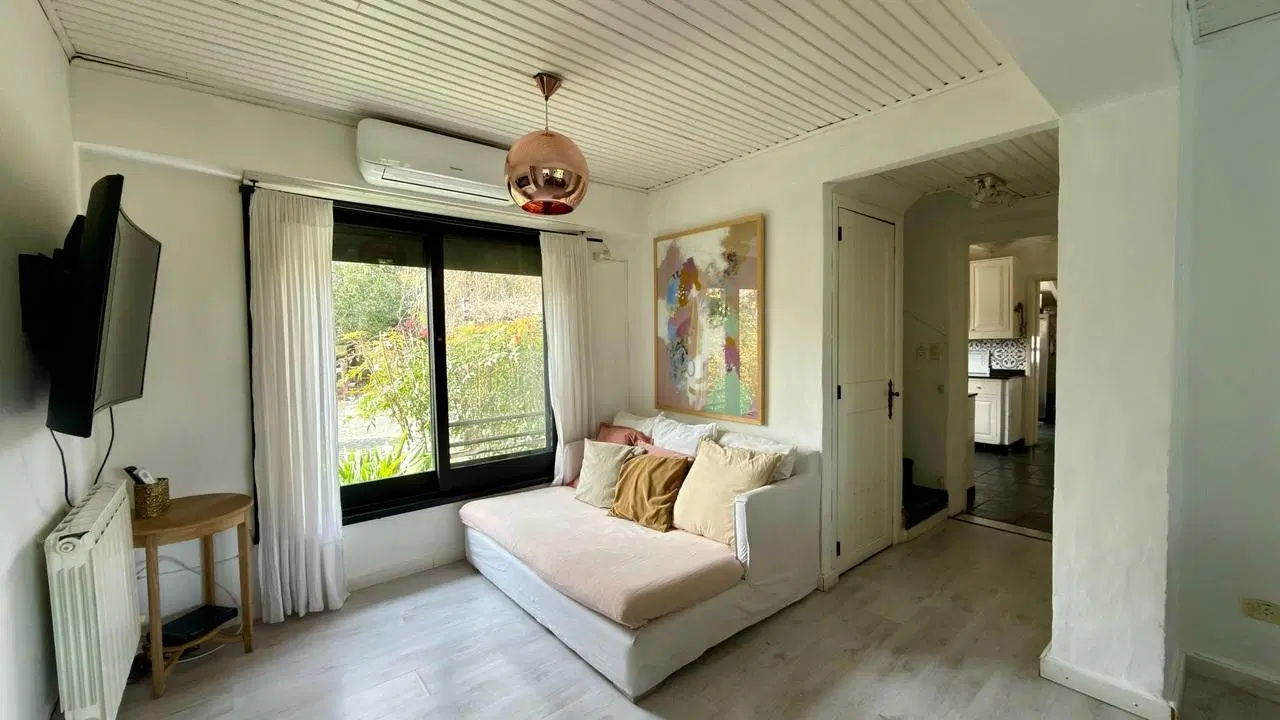 Venta Casa 6 ambientes en Mayling CC sobre el Polo 3