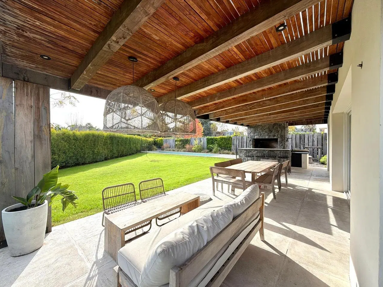 Venta de casa 5 ambientes Barrio Ayres Plaza 5