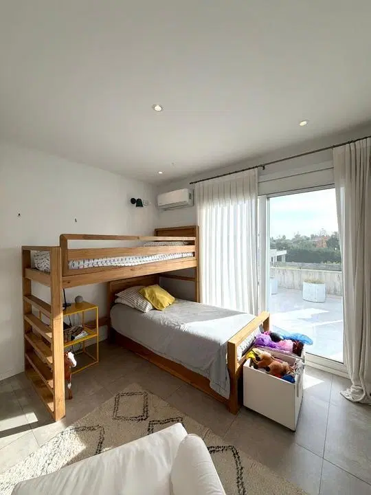 Venta de casa 5 ambientes Barrio Ayres Plaza 8