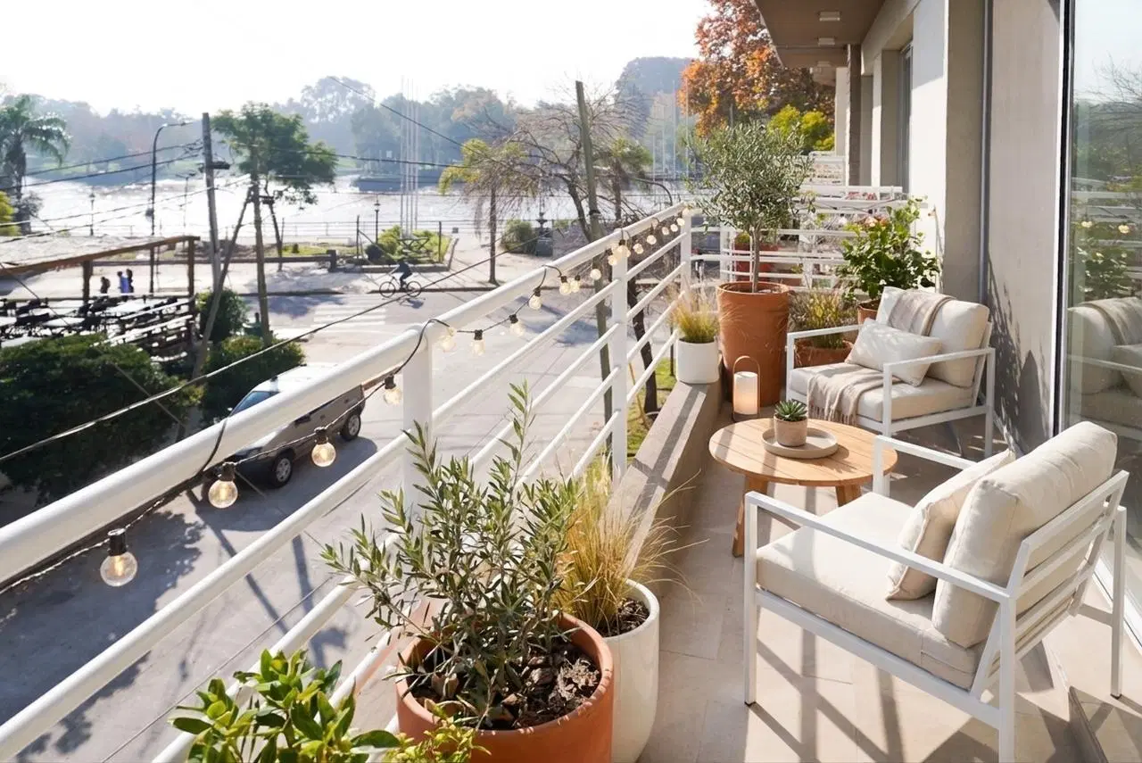 ALQUILER Departamento monoambiente frente al río, con cochera - Paseo Victorica, Tigre 1